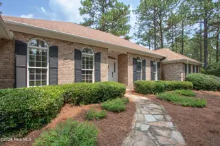 585 Donald Ross Drive, Pinehurst, NC 28374 – photo 4: ExteriorEntry3