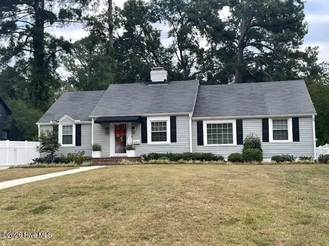 1604 Kenan St NW, Wilson