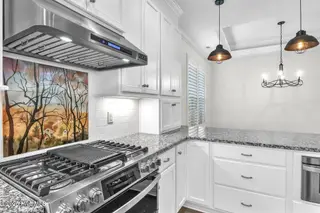 661 Jenoa Loop, Castle Hayne, NC 28429 – photo 12: Kitchen/Dining Room