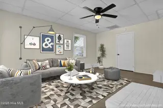 3521 Middle Sound Loop Road, Wilmington, NC 28411 – photo 21: 17619338864_liv2