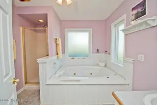 2804 Pier Pointe Drive 7a1, Emerald Isle, NC 28594 – photo 17: Master bathroom
