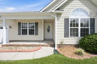 100 Conner Grant Road, New Bern, NC 28562 – photo 5: 5-web-or-mls-DSC_3543_edit