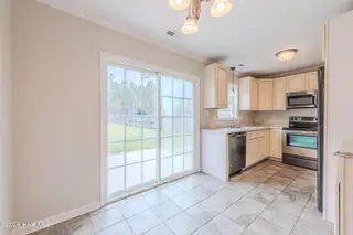 213 Loren Road, Hubert, NC 28539 – photo 19: Breakfast nook