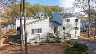 246 Oakleaf Drive, Pine Knoll Shores, NC 28512 – photo 6: 6-custom-chadwick-visuals-246-oakleaf-dr