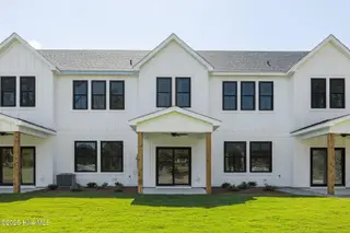 103 Star Lake Circle B, Cape Carteret, NC 28584 – photo 6: 4-web-or-mls-1S3A2495