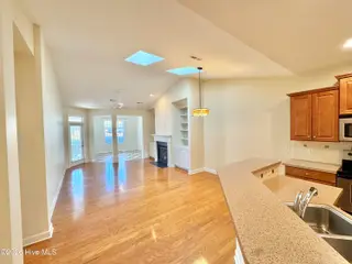 1324 Suncrest Way, Leland, NC 28451 — 2-bedroom townhome in Magnolia Greens, Leland, NC, photo 5 of 23