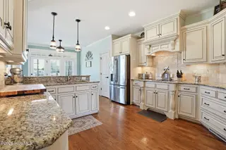 6208 Devonshire Drive, Wilson, NC 27896 — 4-bedroom home in SouthPointe, Wilson, NC, photo 17 of 68: Kitchen 2