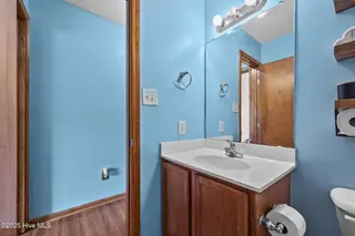 105 Linden Road, Richlands, NC 28574 – photo 18: 23-web-or-mls-_RAD7658