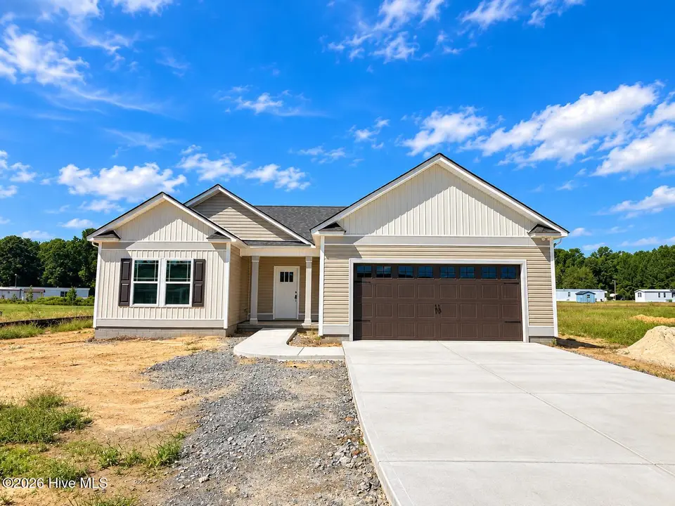 109 Dees Meadow Lane, Fremont, NC 27830 — 3-bedroom home in Dees Meadow, Fremont, NC, photo 1 of 16