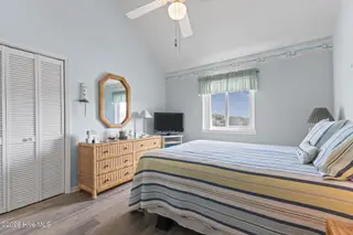 9201 Coast Guard Road I-207, Emerald Isle, NC 28594 – photo 13: Bedroom