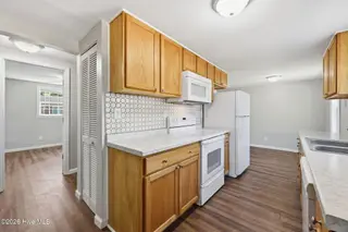518 Ruth Avenue, New Bern, NC 28560 – photo 13: Kitchen