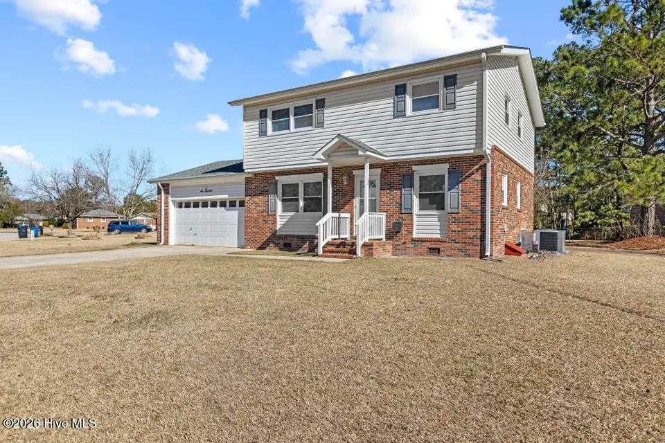 600 Oakwood Avenue, Jacksonville, NC 28546 – photo 1 of 37: 425A2182