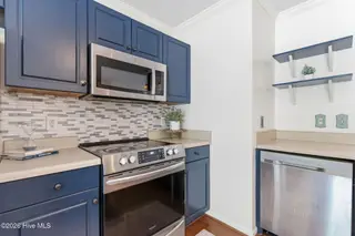 2214 Jefferson Street, Wilmington, NC 28401 – photo 13: 23-web-or-mls-dsc08483