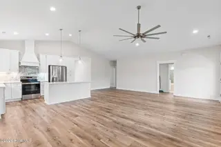 204 NE 33rd Street, Oak Island, NC 28465 – photo 18: 22-web-or-mls-cammediallc.com-29