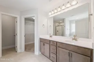 218 Windsor Run Boulevard, Jacksonville, NC 28546 – photo 24: DSC05865