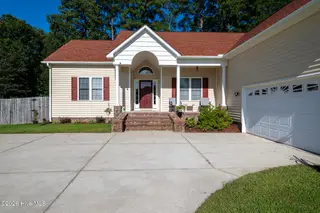 168 Laura Drive, New Bern, NC 28562 – photo 7: 168 Laura Drive, New Bern, NC 28562