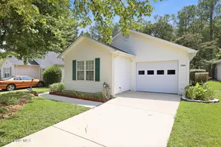 3703 Elizabeth Avenue, New Bern, NC 28562 – photo 1: 2-web-or-mls-0C0A8785_edit