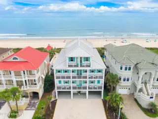 387 W First Street, Ocean Isle Beach, NC 28469 – photo 2