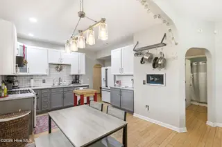 209 Mcrae Street, Wilmington, NC 28401 – photo 16: 05kitchen4