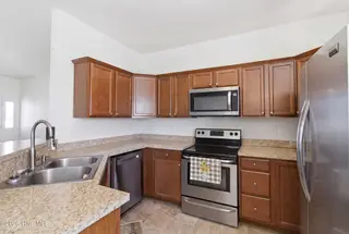 111 Ivy Trace, Elizabeth City, NC 27909 – photo 7: 111_ivy_trce_ecity_017