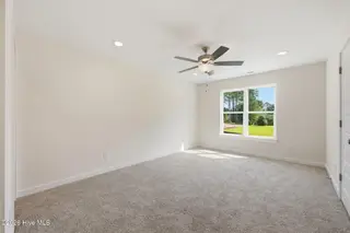 104 Palm Circle, Havelock, NC 28532 – photo 14: 14-web-or-mls-DSC_0372