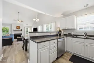 2412 King Richard Court H, Greenville, NC 27858 – photo 11: IMG_2961