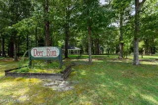 571 Deer Run Road, New Bern, NC 28562 – photo 20: 20250816-Rock I (2578 of 1)
