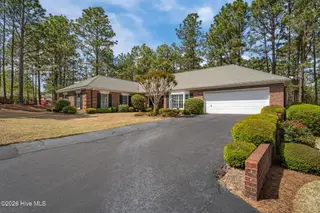 26 Ashley Court, Southern Pines, NC 28387 – photo 2: 2-web-or-mls-DSC09159