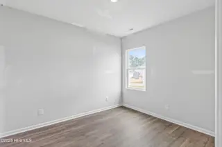 610 S Squires Run Lane, Richlands, NC 28574 – photo 17: Bedroom 3