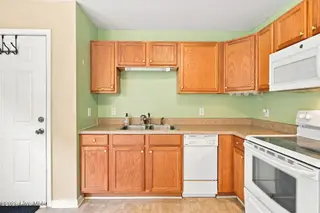 1202 Jessica Street, Elizabeth City, NC 27909 – photo 17: 34-web-or-mls-IMG_6855