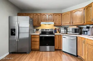 411 Spring Drive, Jacksonville, NC 28540 – photo 24: mls-DSC07619