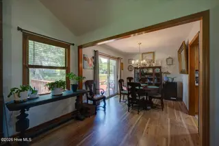 217 Pinewood Drive, New Bern, NC 28562 – photo 17: 28-217_pinewood-6