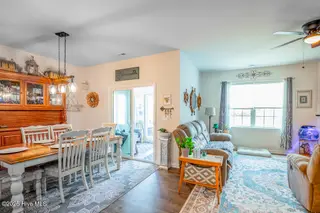 1216 Caracara Drive, New Bern, NC 28560 – photo 10: 1216 Caracara Drive, New Bern, NC 28560