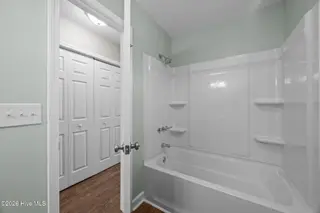 136 Leonard Drive, New Bern, NC 28560 – photo 17: 17-web-or-mls-0C0A1276
