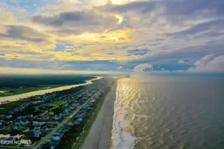 6275 Raystone Way 121, Leland, NC 28451 — 3-bedroom home in Pinewood, Leland, NC, photo 19 of 27: Holden Beach