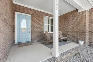 402 King Richard Court, Jacksonville, NC 28546 – photo 4: king-4
