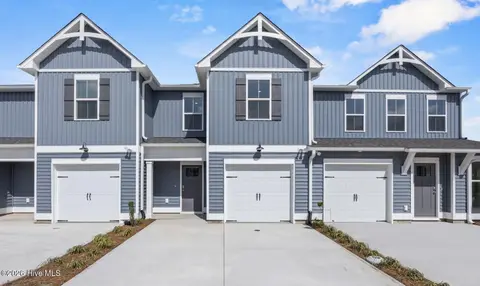 58 W Pioneer Way 122, Hampstead