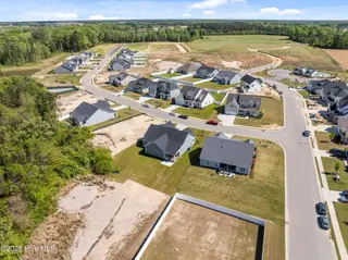 911 Hunter Grace Drive, Winterville, NC 28590 – photo 9: 9-web-or-mls-DJI_0169