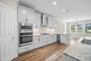 438 Lockwood Lane SW, Supply, NC 28462 – photo 7: Kitchen