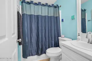 4827 Hunter Ridge Court, Rocky Mount, NC 27803 – photo 24: Guest Bath