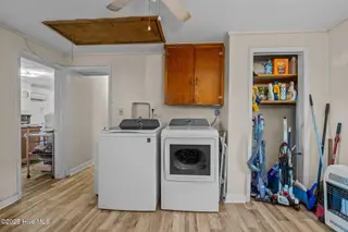 304 N 21st Street, Morehead City, NC 28557 – photo 10: 304 N 21st St interior
