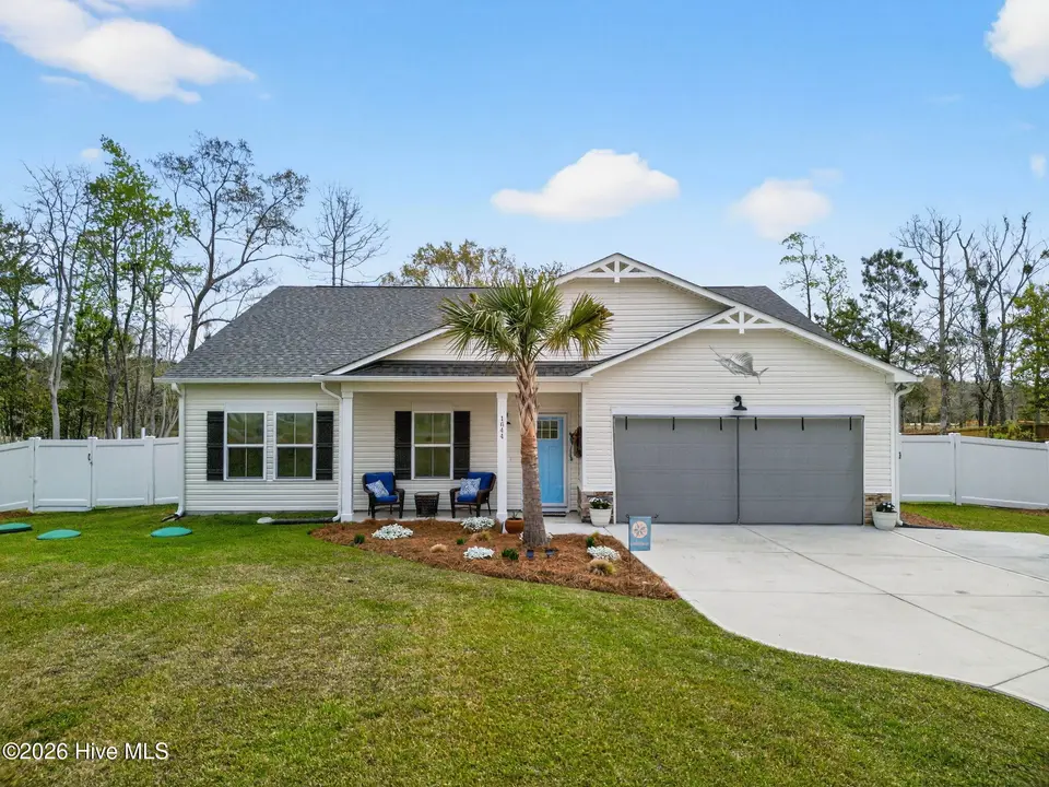 1644 Star Cross Drive SW, Shallotte, NC 28470 — 3-bedroom home in Village Green SHLTE, Shallotte, NC, photo 1 of 50: kahunaphoto.com-4