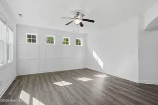 120 N Brig Drive, Hampstead, NC 28443 – photo 24: 28_living room