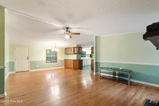 266 Morse Drive, Hubert, NC 28539 — 3-bedroom manufactured home, Hubert, NC, photo 7 of 41: DSC_6821