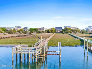 1122 N Anderson Boulevard, Topsail Beach, NC 28445 – photo 3: 003_1122_north_anderson_blvd-3_700