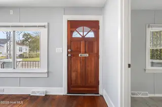 812 S 8th Street, Wilmington, NC 28401 – photo 4: 7_img_5964