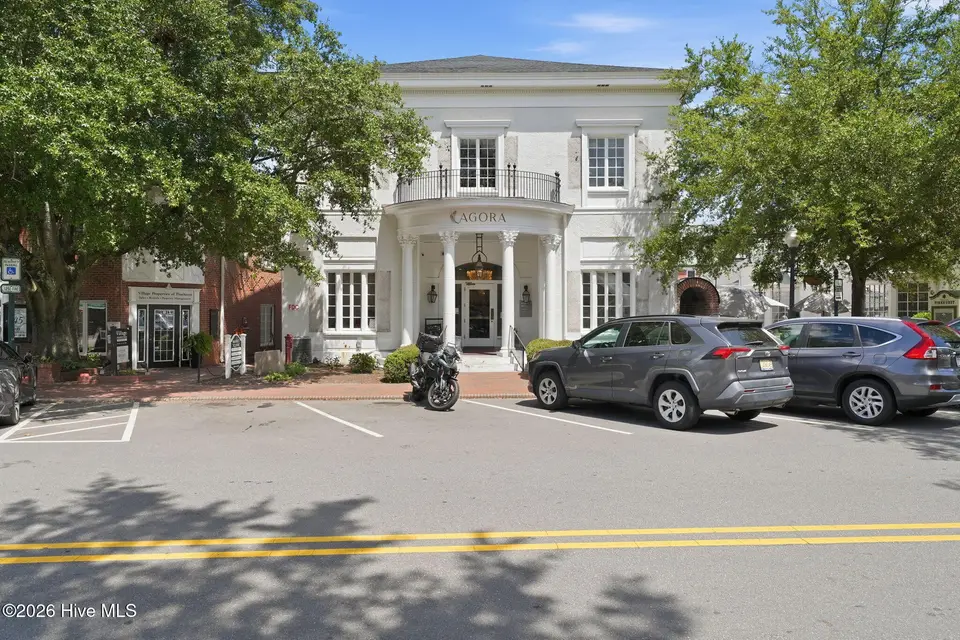 15 Chinquapin Road, Pinehurst, NC 28374 – photo 1 of 57: 1 15 Chinquapin Exterior