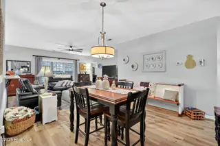 814 SW Mackay Court, Wilmington, NC 28412 — 4-bedroom home in Lords Creek, Wilmington, NC, photo 15 of 34: Image 14