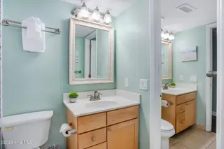 2700 N Lumina Avenue 209, Wrightsville Beach, NC 28480 — 1-bedroom condo in Shell Island Resort, Wrightsville Beach, NC, photo 12 of 24: Shell Island Resort #209 12
