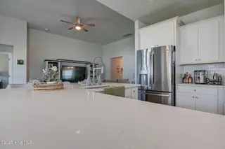 6909 English Holly Court SW, Ocean Isle Beach, NC 28469 — 3-bedroom home in Cameron Woods, Ocean Isle Beach, NC, photo 18 of 55: 6909EnglishHollyCourtSW(37)
